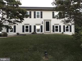 235 Landis Dr, Lancaster, PA 17602