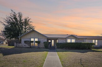 1728 Overbrook Dr, Arlington, TX 76014