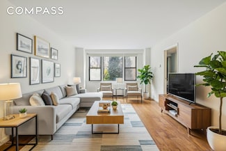 201 E 21st St Unit 3K, New York, NY 10010