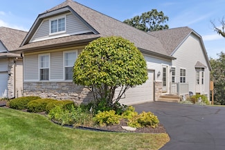 11823 River Hills Pkwy Unit 14, Rockton, IL 61072