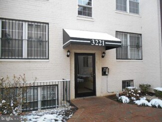 3221 8th St SE Unit 8, Washington, DC 20032