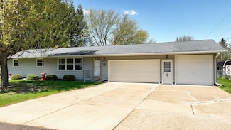 3710 Mcelroy St, Eau Claire, WI 54701