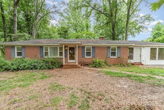 6934 Lockhart Rd, Sharon, SC 29742