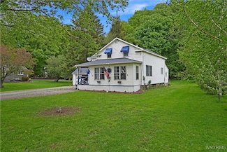 4305 Route 98, North Java, NY 14113