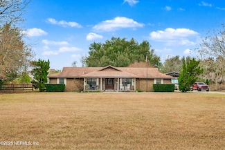 820 Golf Club Rd, MacClenny, FL 32063