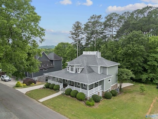 119 Railway Ln SE, Huntsville, AL 35803