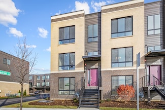1286 Catalina Ct, Schaumburg, IL 60173