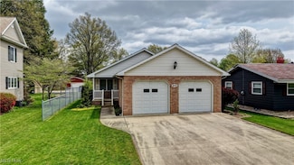 1423 N Wooster Ave, Dover, OH 44622