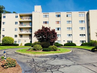 300 Park Terrace Dr Unit 310, Stoneham, MA 02180