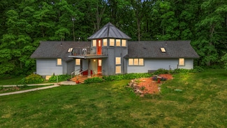 7227 Wheeler Rd, Whitmore Lake, MI 48189