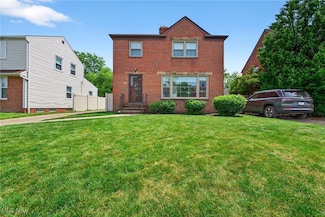 3738 Bendemeer Rd, Cleveland, OH 44118