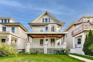 5037 W Sunnyside Ave, Chicago, IL 60630