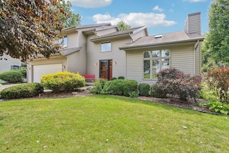 1767 Sapphire Way, Sun Prairie, WI 53590