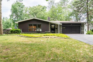 4 Nicolla Ave, Albany, NY 12211
