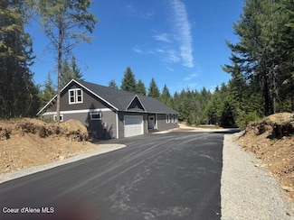 32926 10th Ave, Spirit Lake, ID 83869