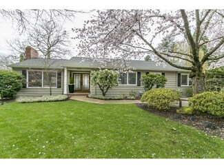 4465 SW 75th Ave, Portland, OR 97225