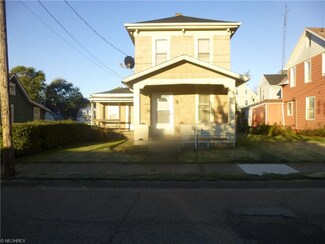 1043 Young Ave NE, Canton, OH 44705
