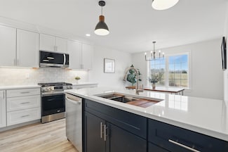 7 Chestnut Ln, Northwood, NH 03261