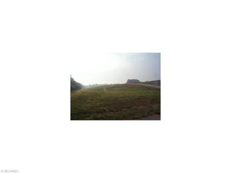 25 Country Club Estate Dr, Byesville, OH 43723