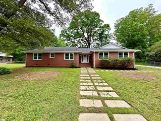 151 Collins Ave, Spartanburg, SC 29306