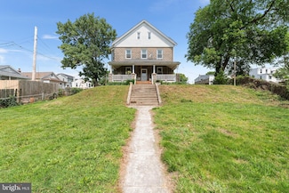 138 W Ridge Rd, Marcus Hook, PA 19061