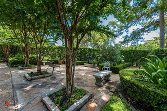 5545 S Lakeshore Dr, Shreveport, LA 71119