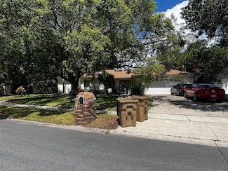 6204 Soaring Ave, Temple Terrace, FL 33617