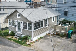 17 Kentville Terrace, Hampton, NH 03842