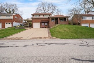 923 Lindsay Rd, Carnegie, PA 15106
