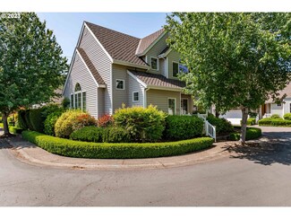 425 Covey Ln, Eugene, OR 97401