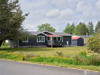 7127 Ortelius Dr, Ilwaco, WA 98624