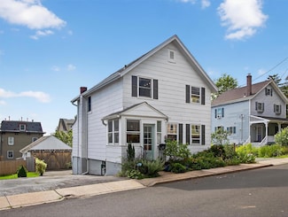 37 S Mill St, Nyack, NY 10960