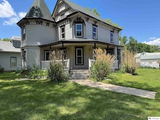 204 E York Ave, de Witt, NE 68341