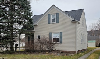 4433 W 227th St, Cleveland, OH 44126
