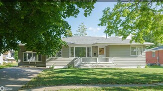 709 E Madison St, Mount Pleasant, IA 52641