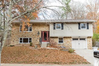 2421 E Rock Creek Dr, Bloomington, IN 47401
