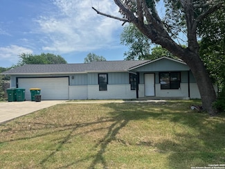 315 Chaparral Creek Dr, Boerne, TX 78006