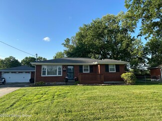 5311 Pyrus Ln, Louisville, KY 40258