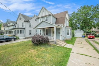 1607 Center Ave NE, Grand Rapids, MI 49505