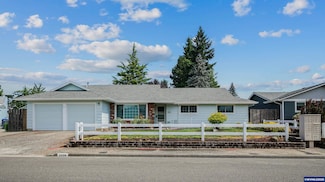 5456 Chetco Ct NE, Keizer, OR 97303