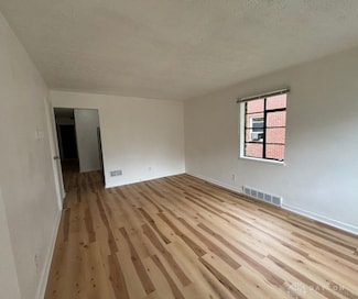 212 E Bruce Ave, Dayton, OH 45405