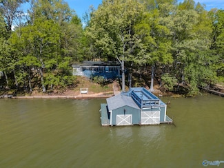 17561 Elk Estate, Athens, AL 35614