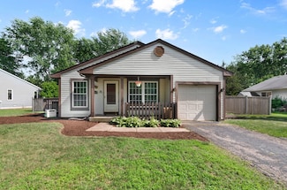 1944 Navarone Dr, Naperville, IL 60565