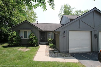 44703 Erin Dr, Plymouth, MI 48170