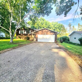 7323 Hyde Ave S, Cottage Grove, MN 55016