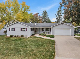 507 Wendt Ave, East Dundee, IL 60118