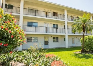 708 Tamiami Trail S Unit 318, Venice, FL 34285