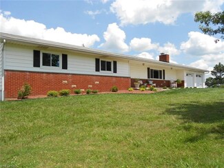 599 Dutch Ridge Rd, Parkersburg, WV 26104