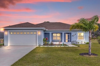 2430 E Park Ave, Indian Lake Estates, FL 33855