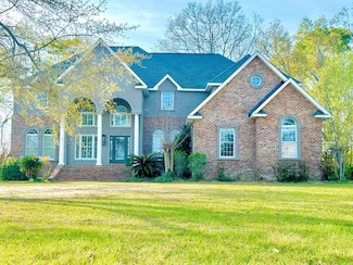 813 Briarwood Rd, Douglas, GA 31533